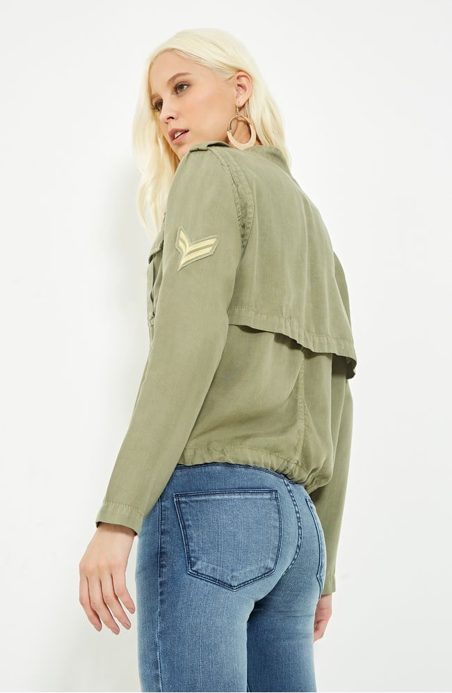 01040067_064_2-JAQUETA-MILITAR