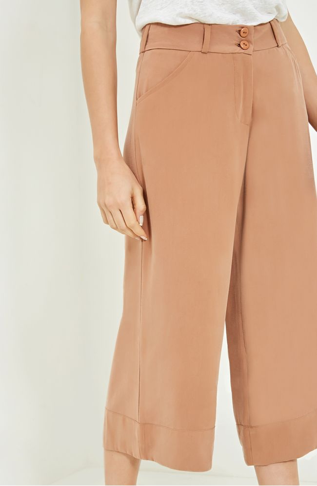 06130028_022_2-CALCA-CRIS