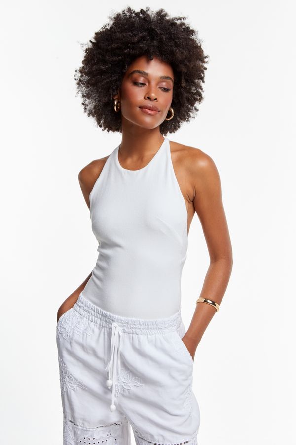 BLUSA VAZADO COSTAS OFF WHITE - PP